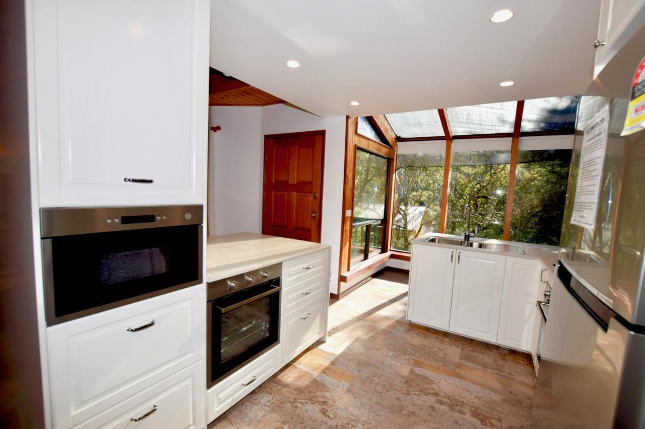 Sublime Cedar Lodge Leura Buitenkant foto