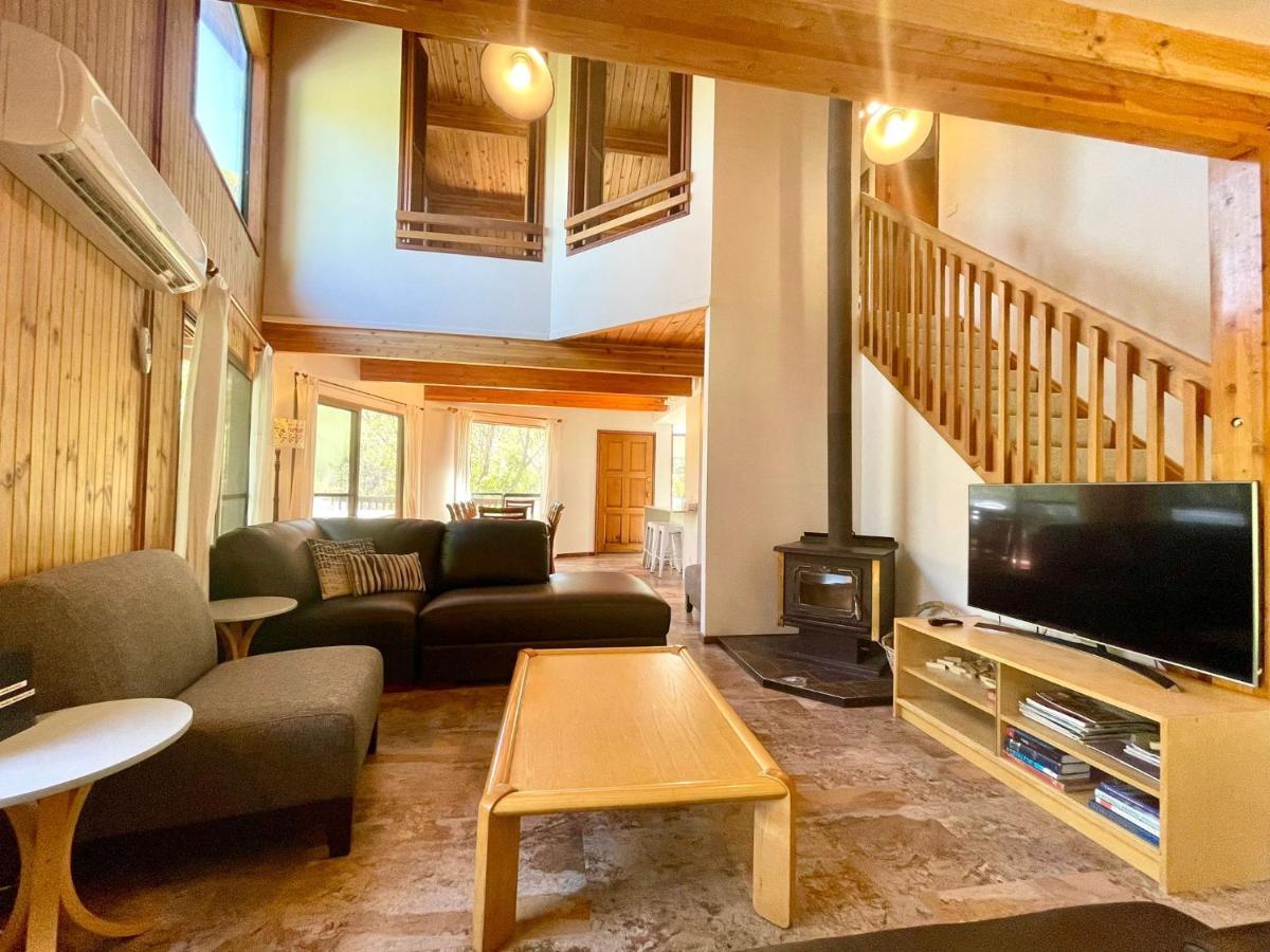 Sublime Cedar Lodge Leura Buitenkant foto